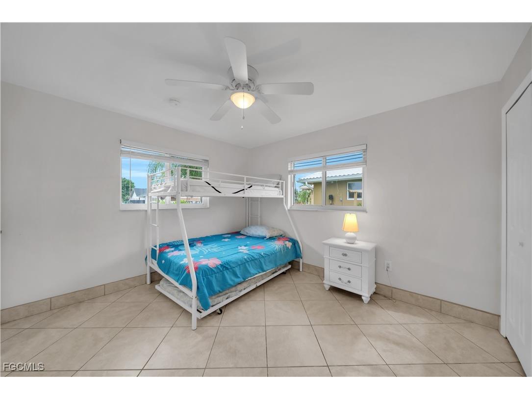 3746 SE 1st Place Cape Coral FL 33904 2025014123 image22