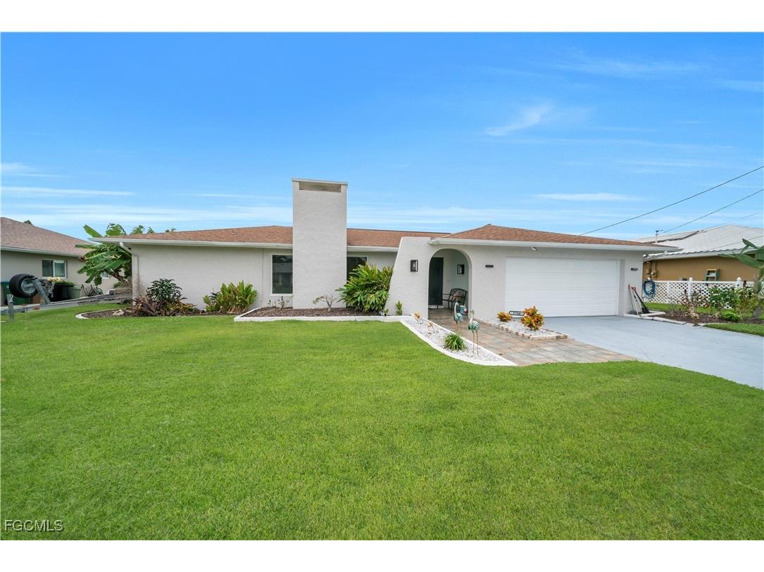 3746 SE 1st Place Cape Coral FL 33904 2025014123 image4