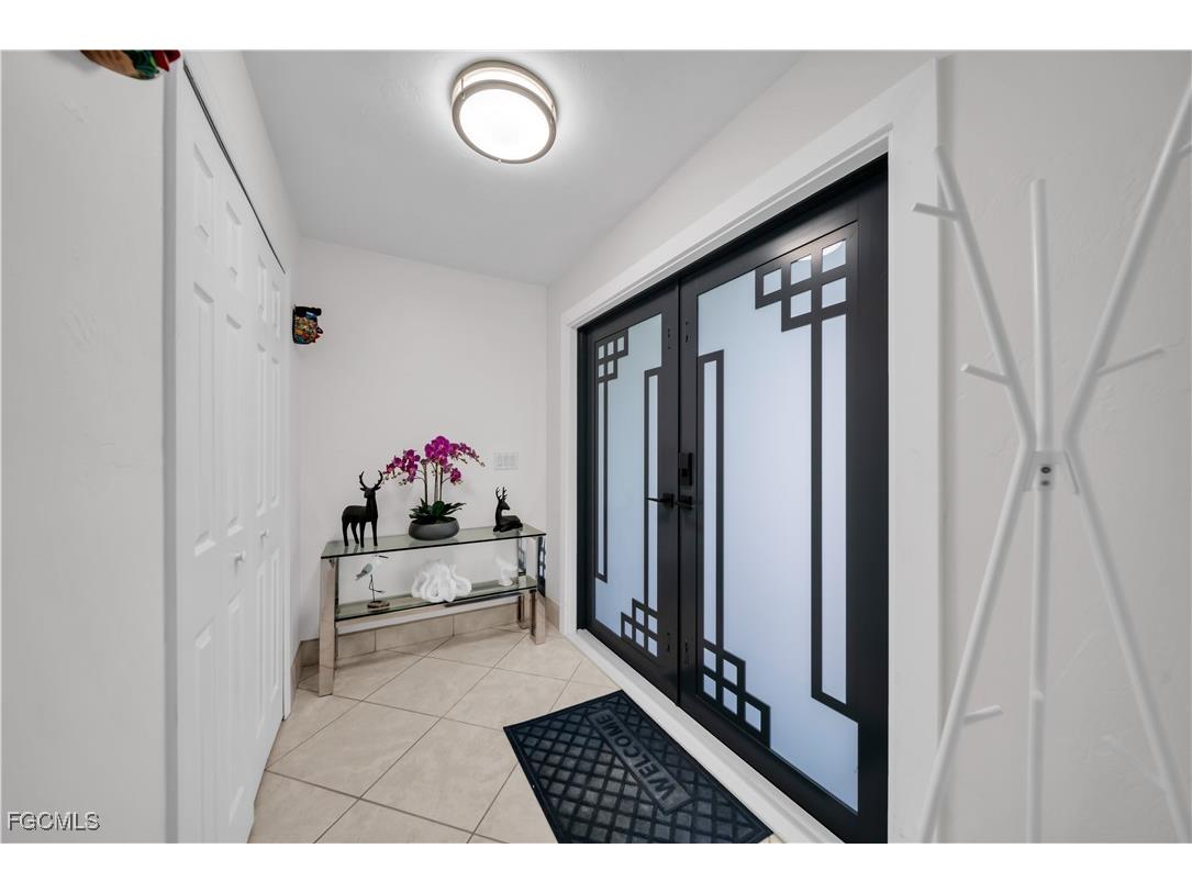 3746 SE 1st Place Cape Coral FL 33904 2025014123 image5