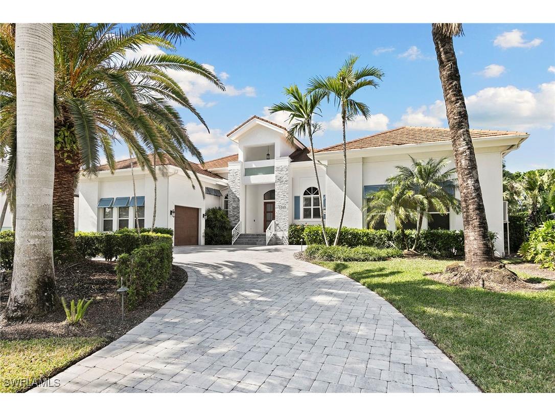 3747 Fountainhead Lane Naples FL 34103 225015847 image1