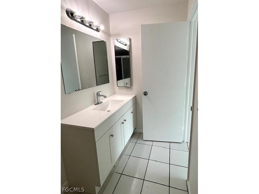 3747 SW Santa Barbara Place #3 Cape Coral FL 33914 2026013165 image10