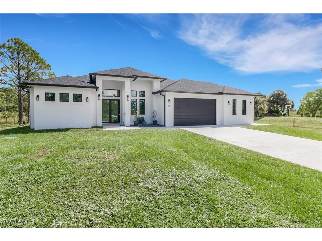 3748 Everglades Blvd N Naples FL 34120 225074371 image1