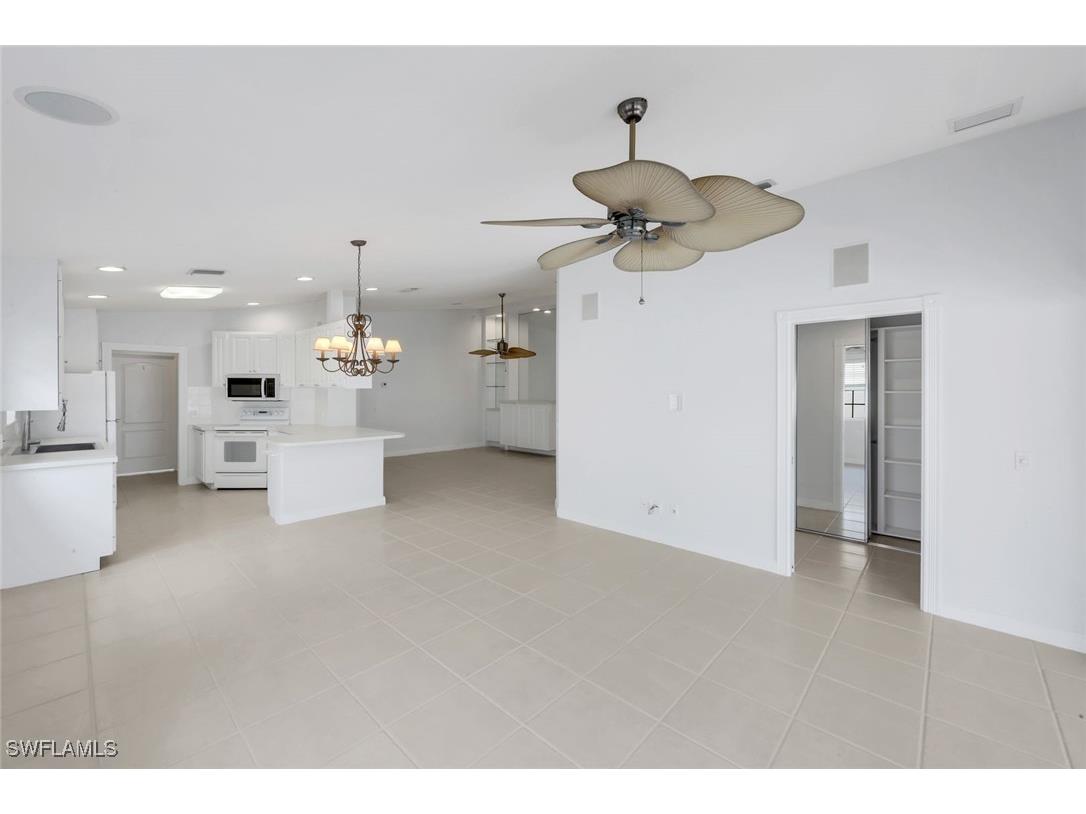 3748 Exuma Way Naples FL 34119 225078610 image21