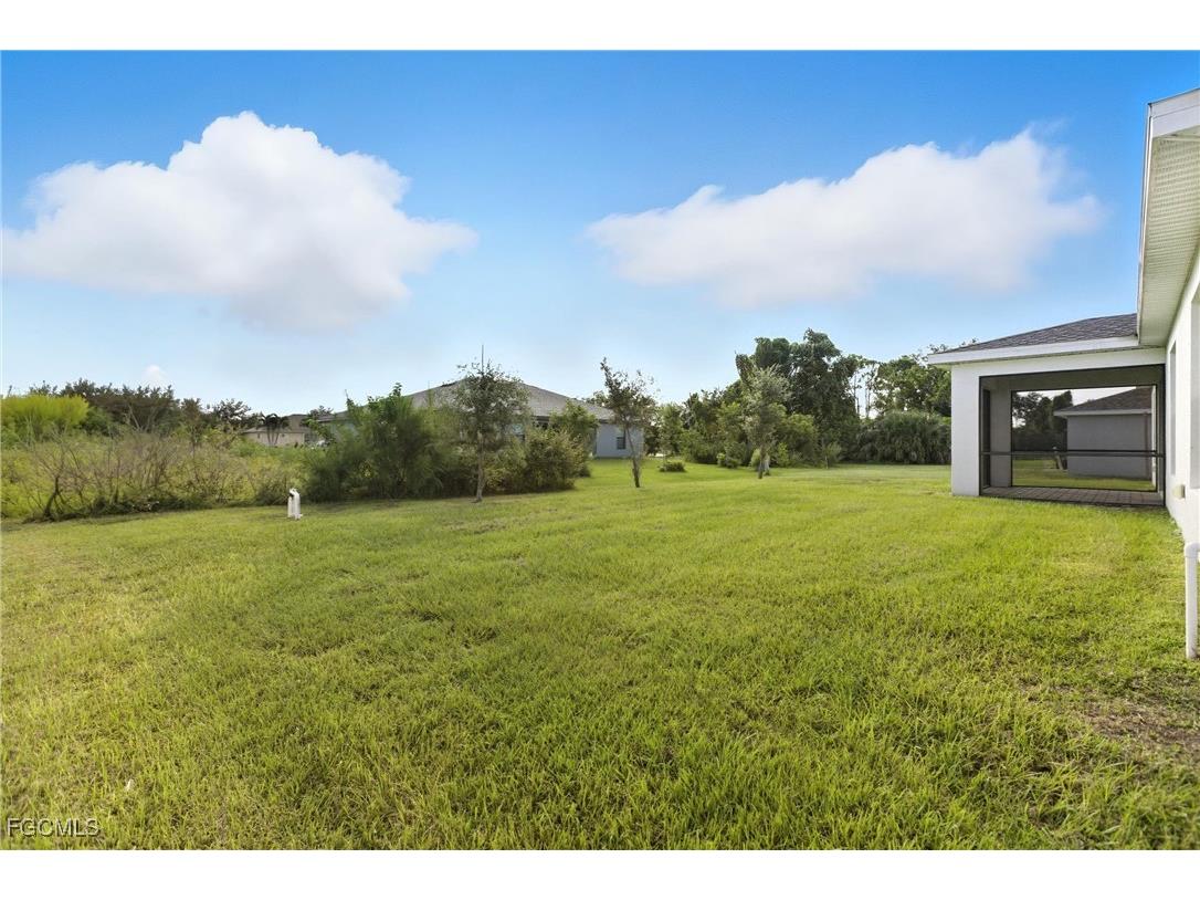 3749 NE 15th Place Cape Coral FL 33909 2025017247 image20