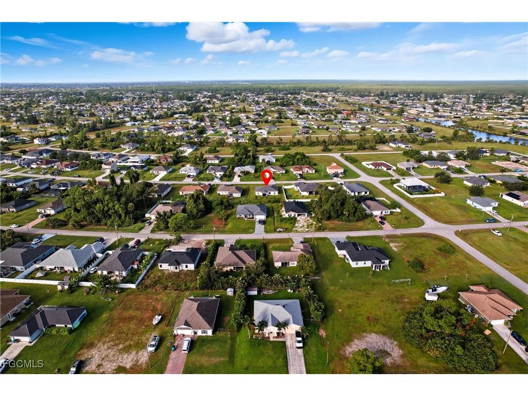 3749 NE 15th Place Cape Coral FL 33909 2025017247 image25