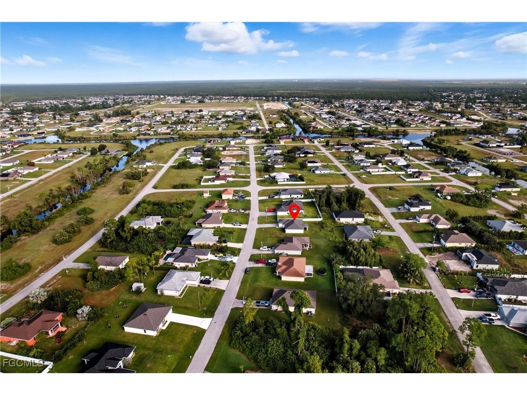 3749 NE 15th Place Cape Coral FL 33909 2025017247 image27