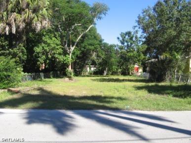 3749 Washington Avenue Fort Myers FL 33916 225009177 image1