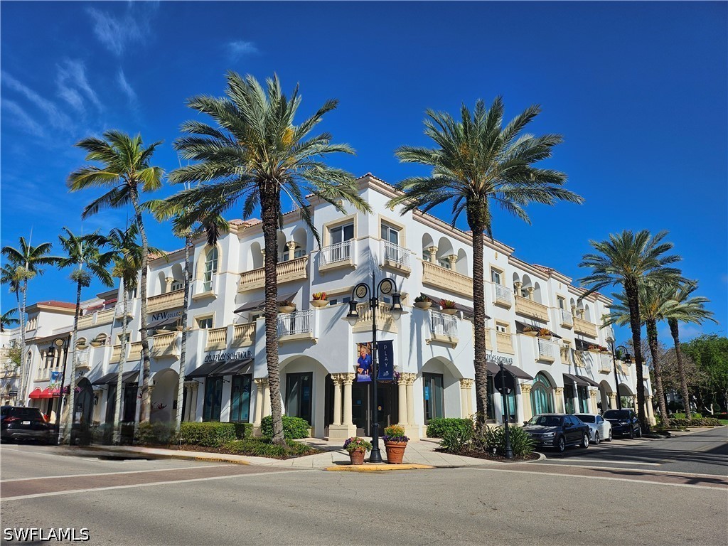 375 5th Avenue S #302 Naples FL 34102 226018464 image1