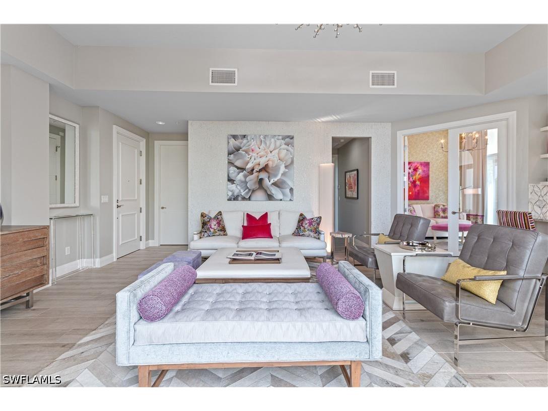 375 5th Avenue S #302 Naples FL 34102 226018464 image9