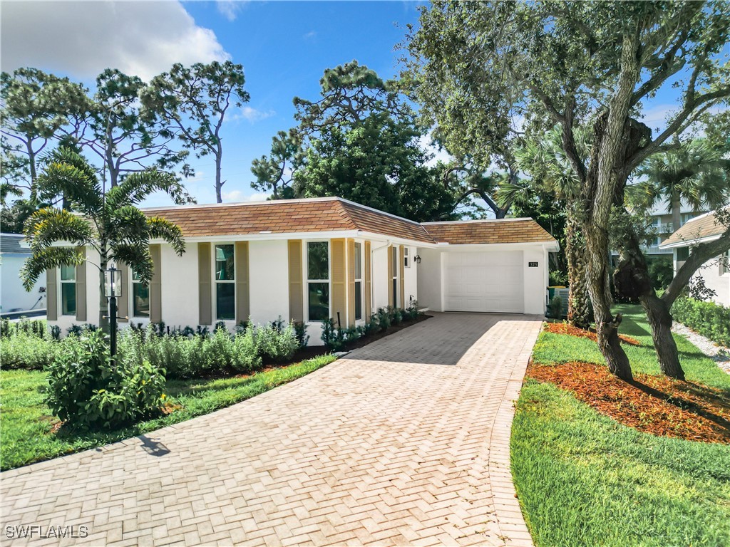 375 Carnaby Court #54 Naples FL 34112 224079950 image1