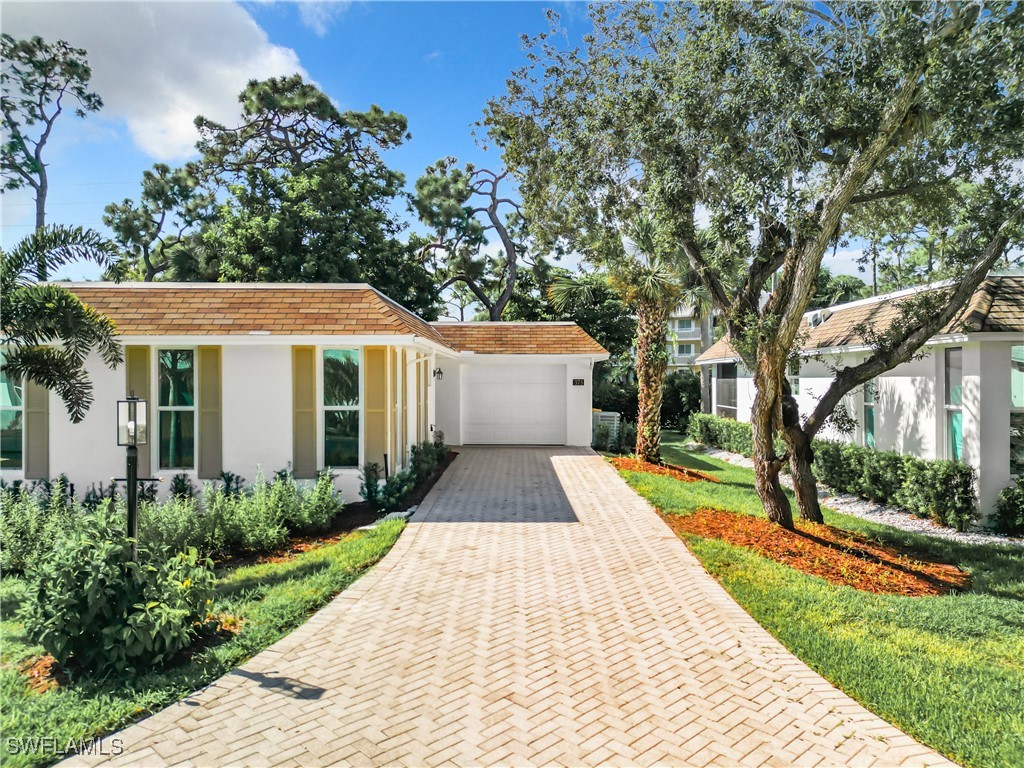 375 Carnaby Court #54 Naples FL 34112 224079950 image10