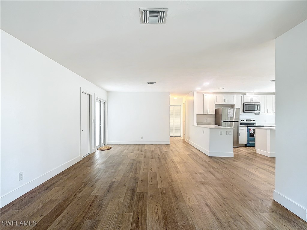 375 Carnaby Court #54 Naples FL 34112 224079950 image18