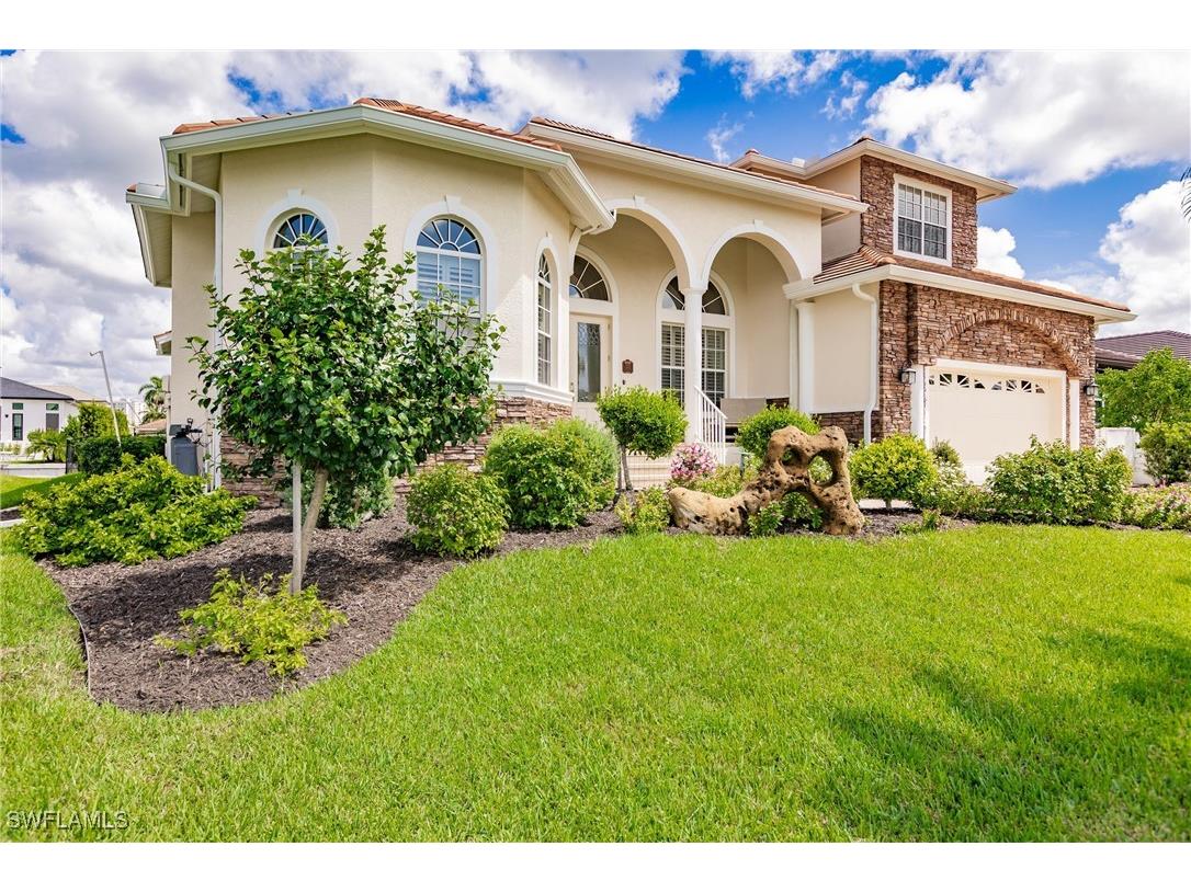 375 Conners Avenue Naples FL 34108 225075878 image1