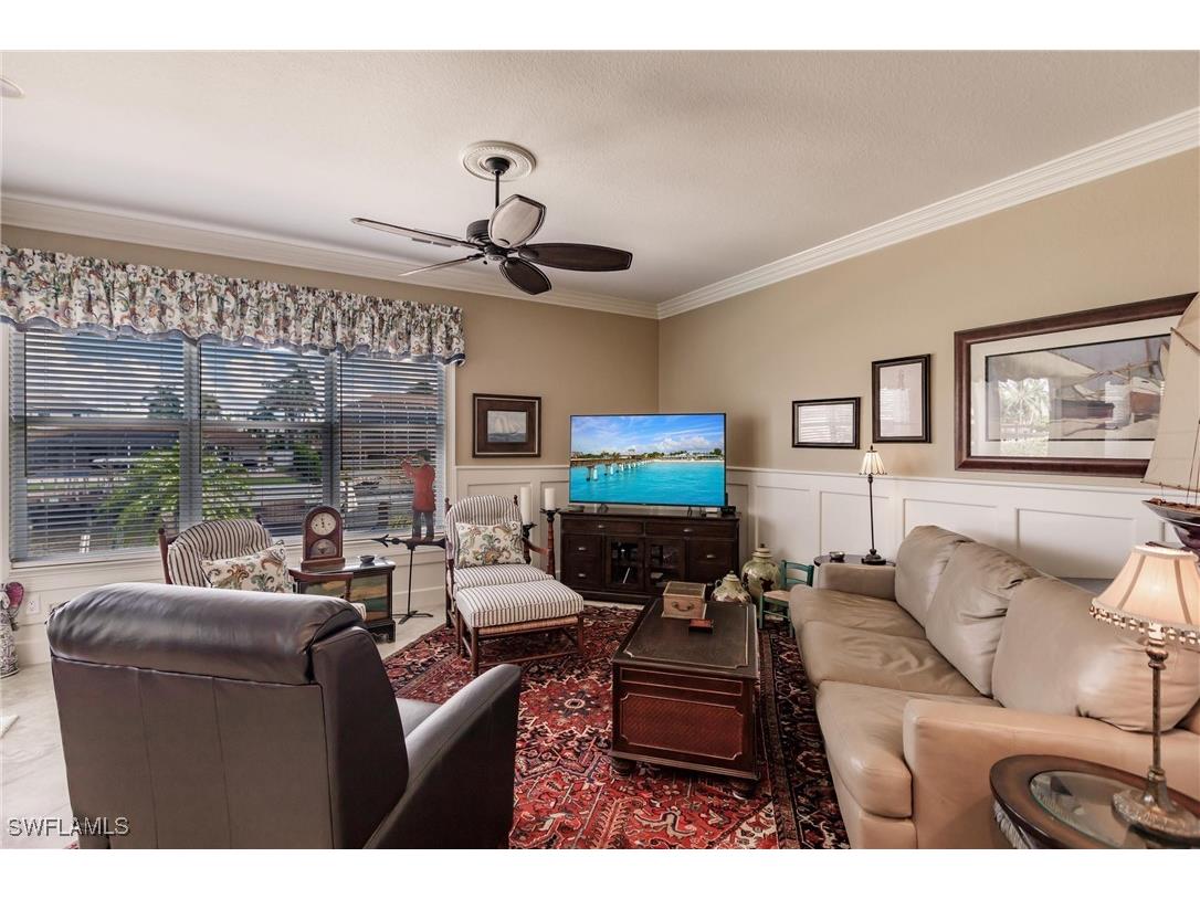 375 Conners Avenue Naples FL 34108 225075878 image19