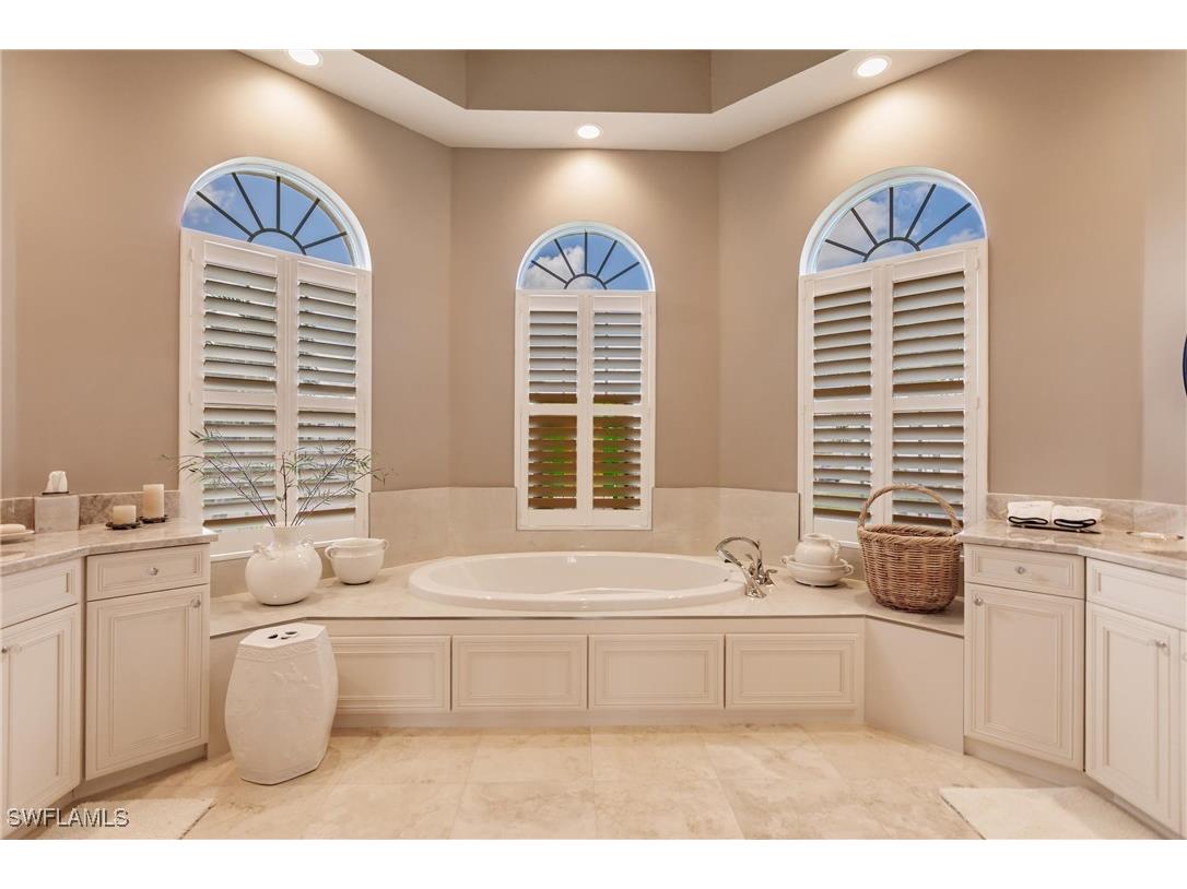 375 Conners Avenue Naples FL 34108 225075878 image31