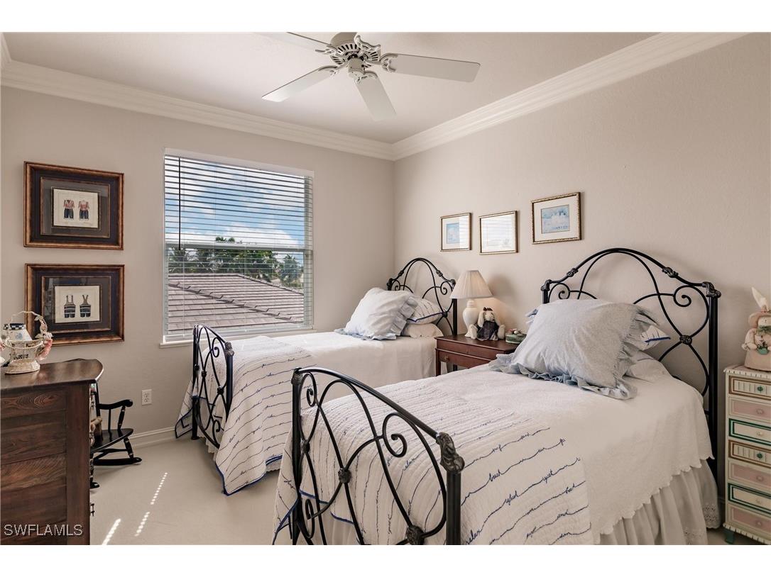 375 Conners Avenue Naples FL 34108 225075878 image38