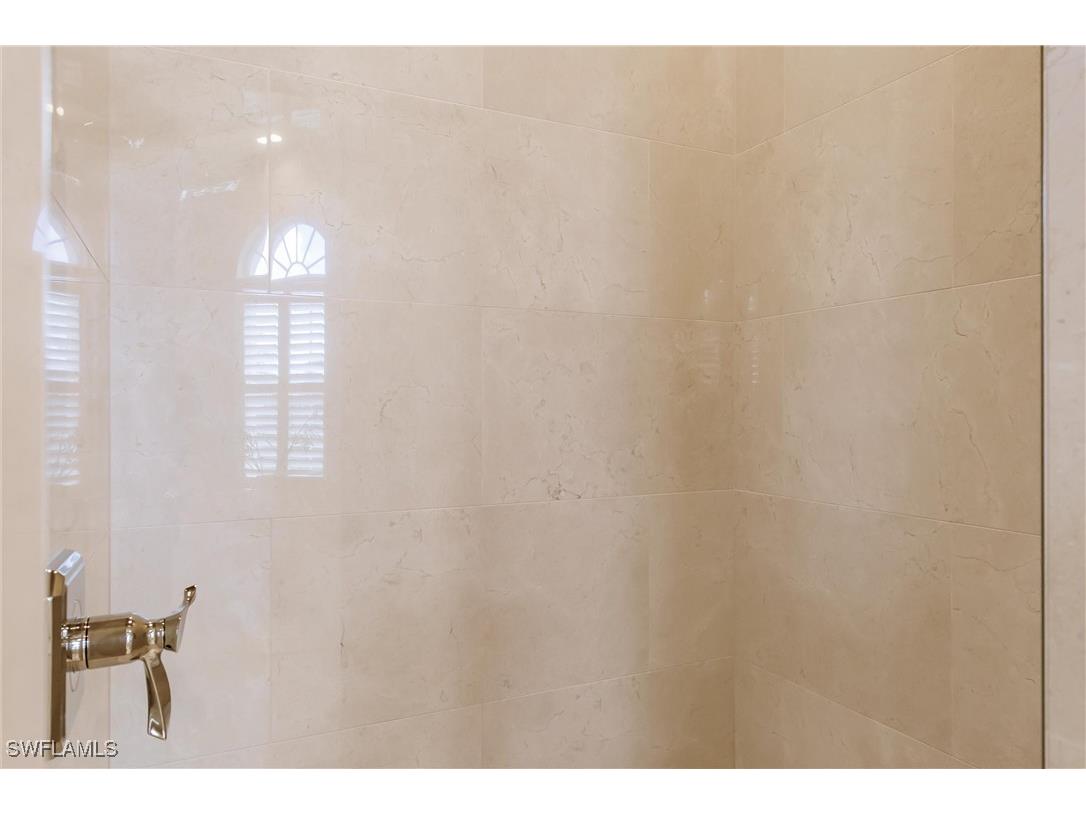 375 Conners Avenue Naples FL 34108 225075878 image44