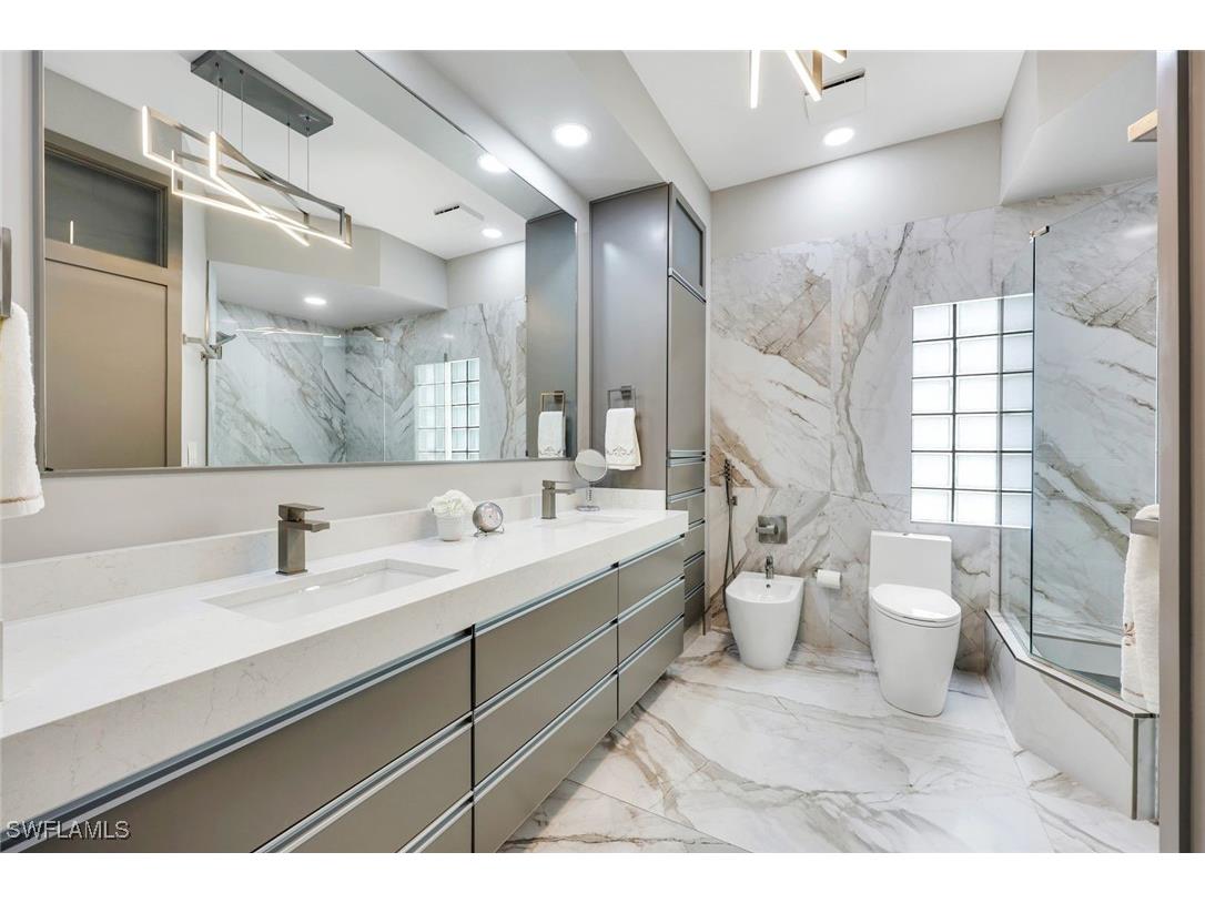 375 Germain Avenue Naples FL 34108 226004174 image17