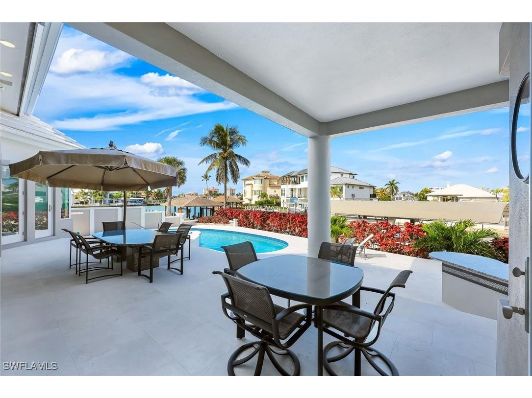 375 Germain Avenue Naples FL 34108 226004174 image20