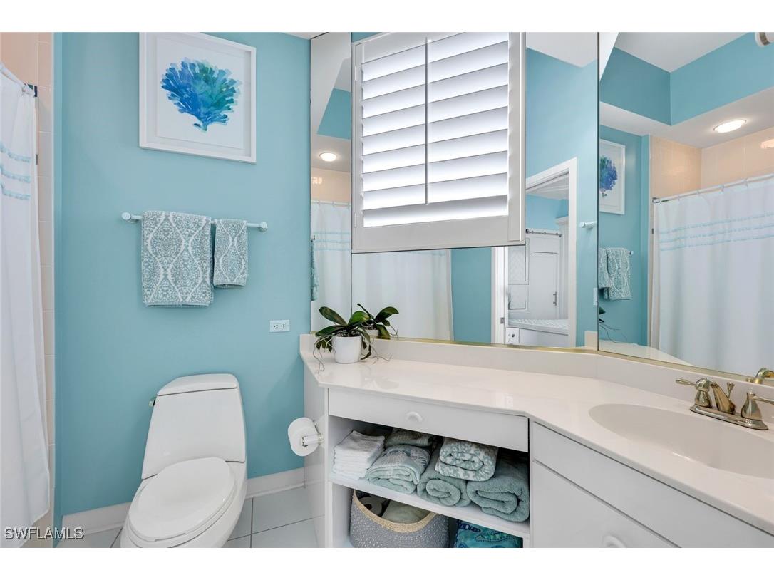 375 Germain Avenue Naples FL 34108 226004174 image22