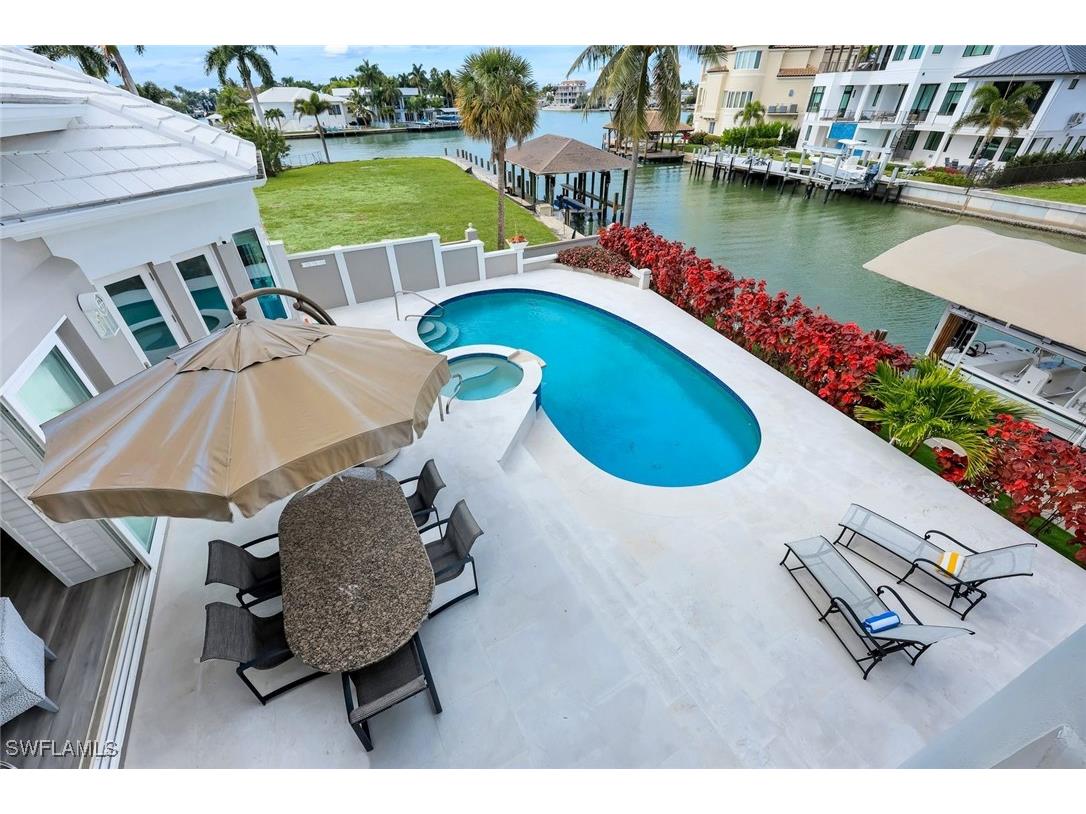 375 Germain Avenue Naples FL 34108 226004174 image26