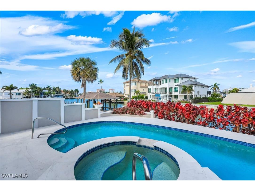 375 Germain Avenue Naples FL 34108 226004174 image33