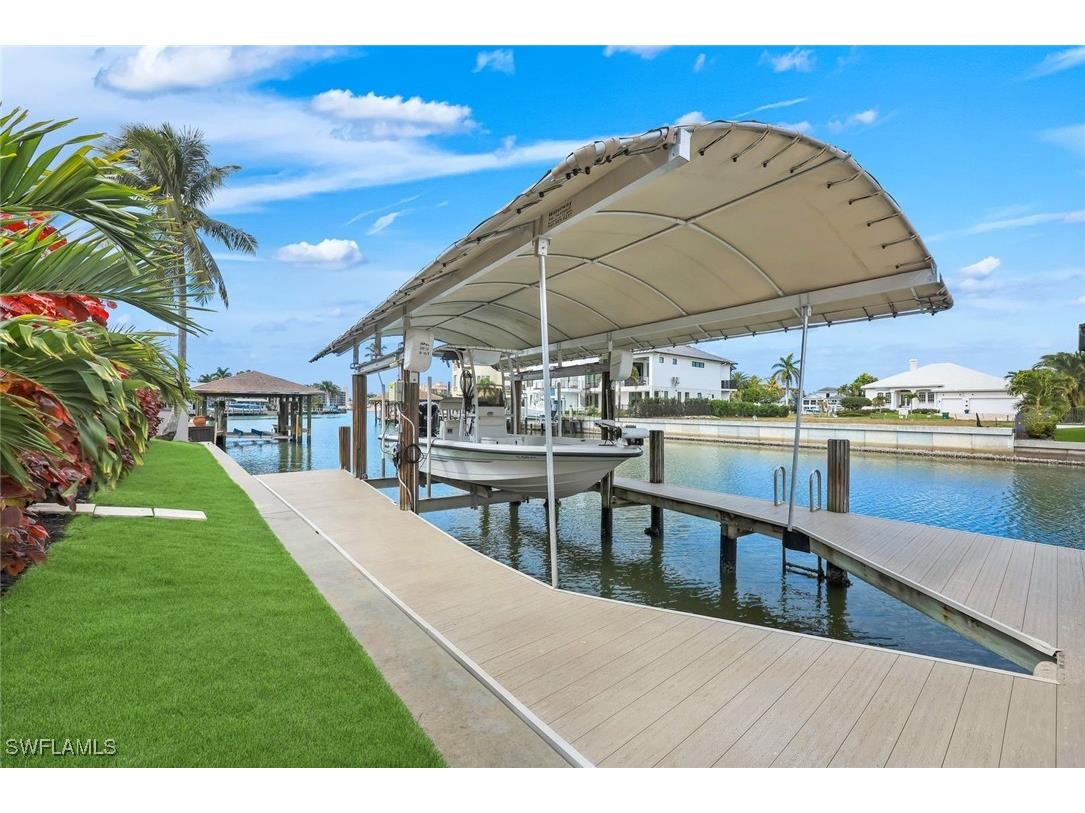 375 Germain Avenue Naples FL 34108 226004174 image36