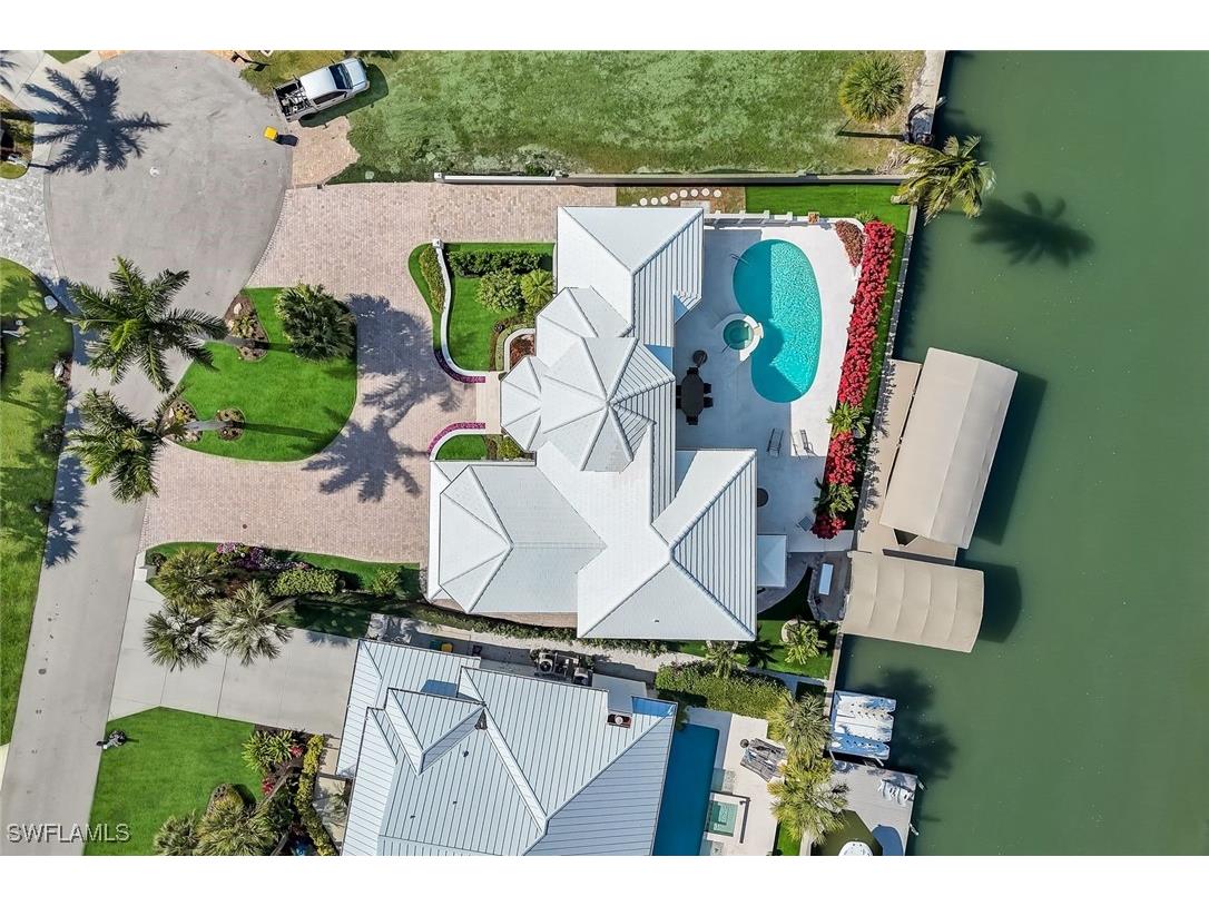 375 Germain Avenue Naples FL 34108 226004174 image41