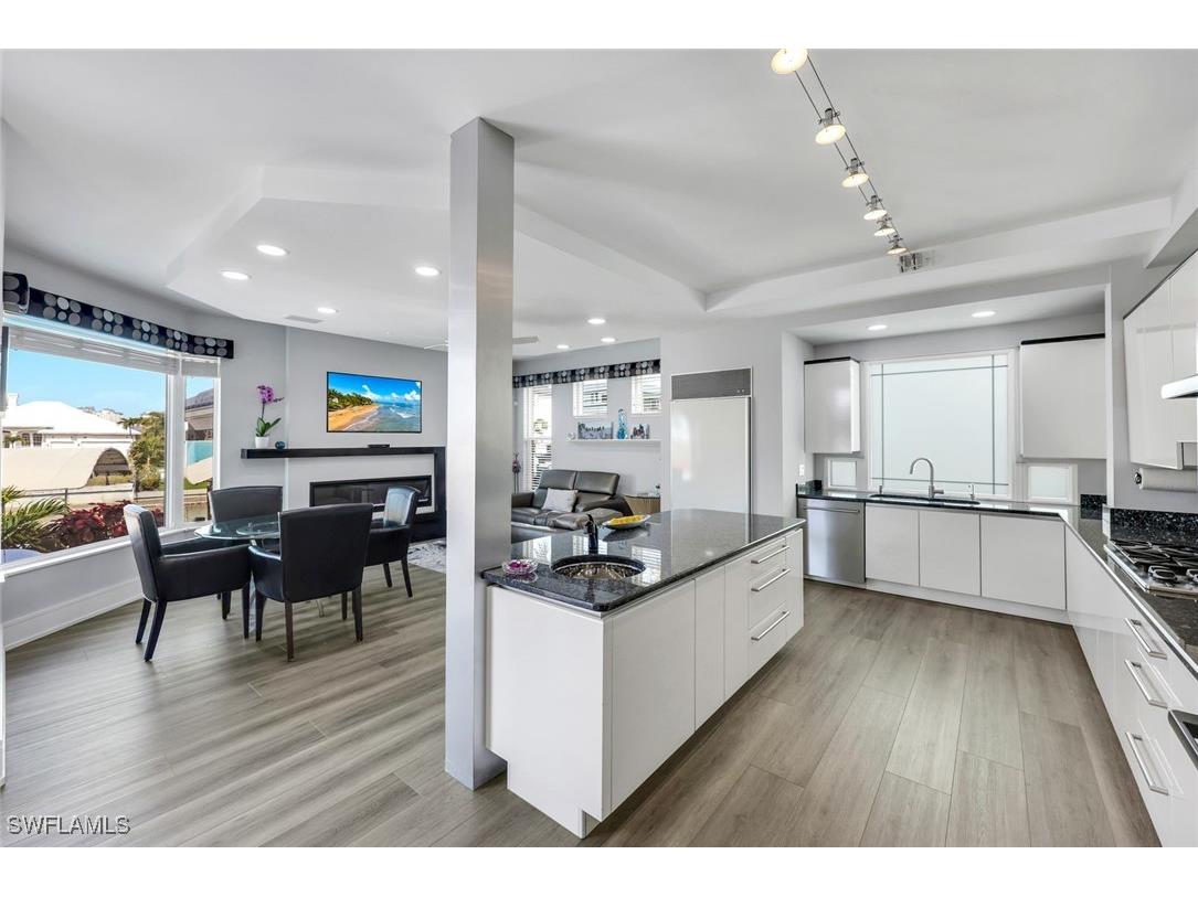 375 Germain Avenue Naples FL 34108 226004174 image9