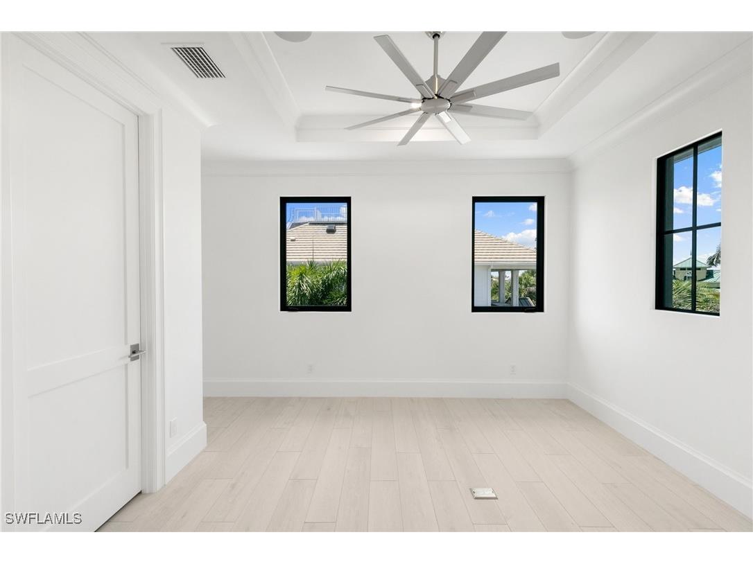 375 Periwinkle Court Marco Island FL 34145 223093772 image28