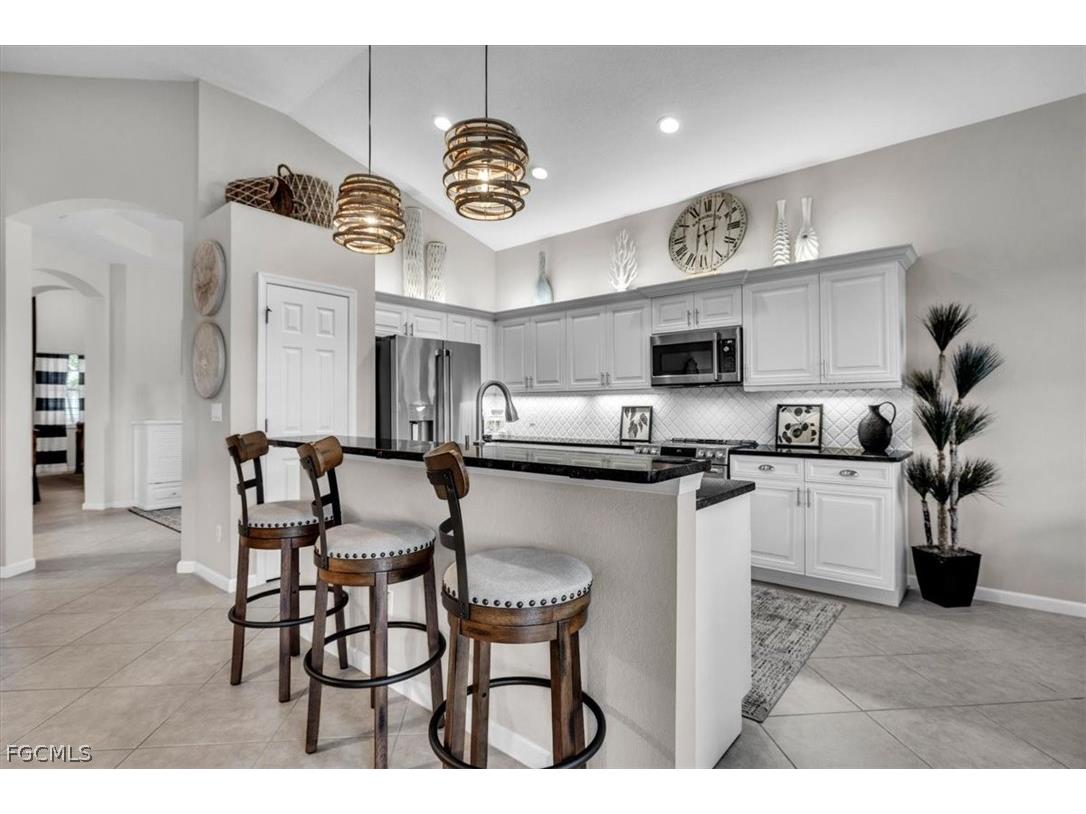 3750 Lakeview Isle Court Fort Myers FL 33905 2026011647 image13