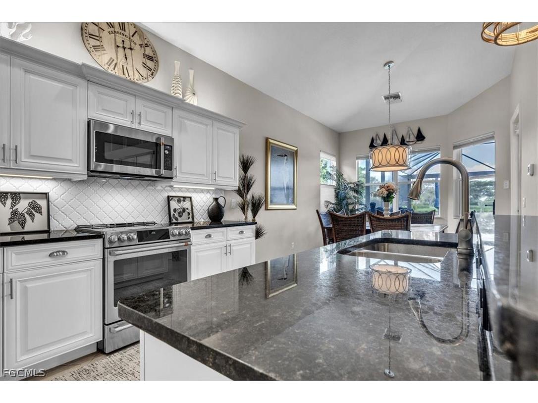 3750 Lakeview Isle Court Fort Myers FL 33905 2026011647 image17