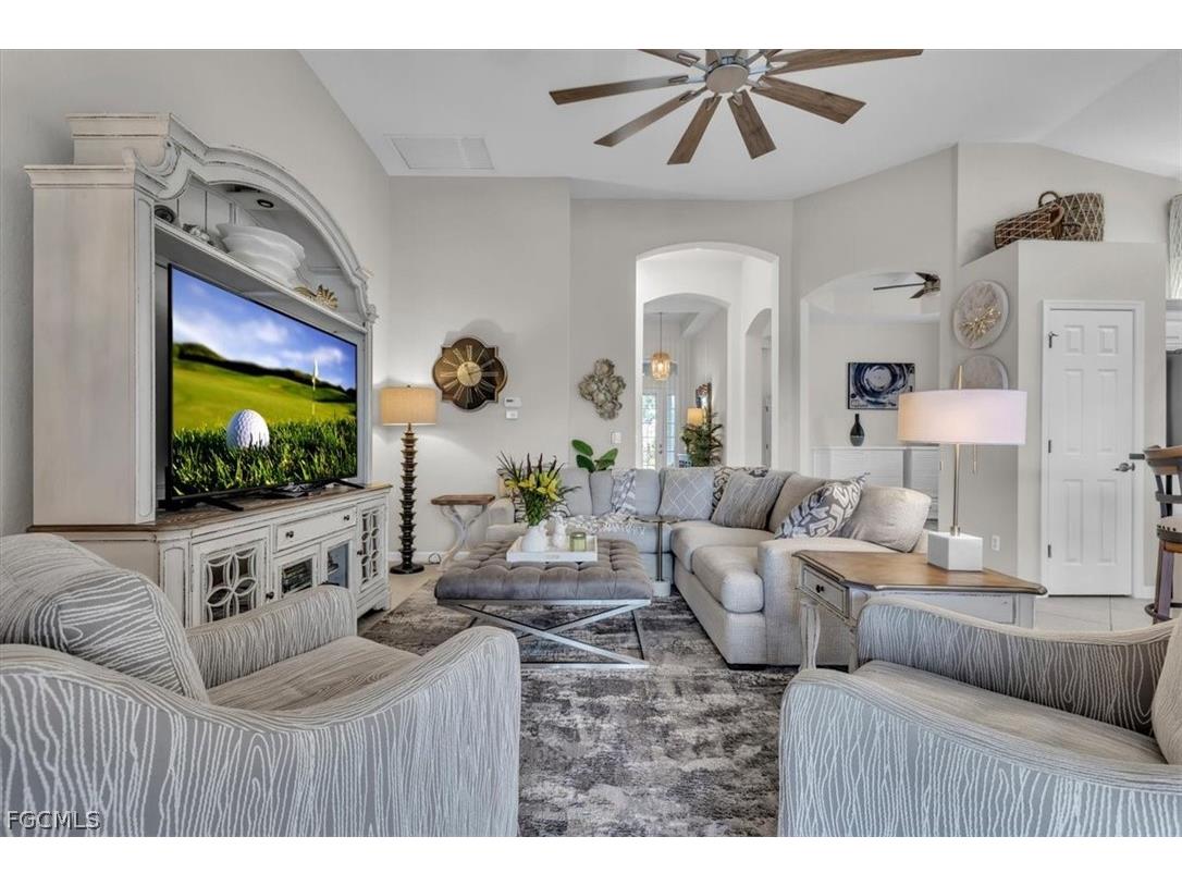 3750 Lakeview Isle Court Fort Myers FL 33905 2026011647 image9
