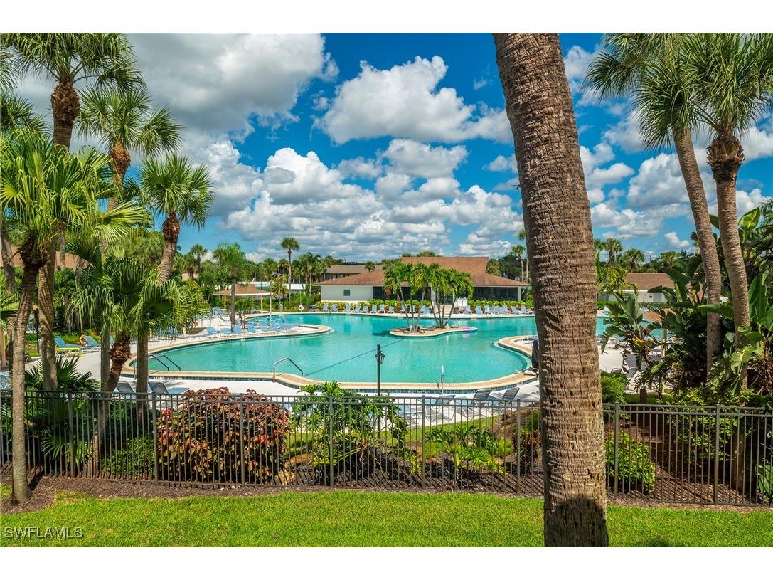 3750 Northwinds Drive #1010 Naples FL 34112 225071808 image1