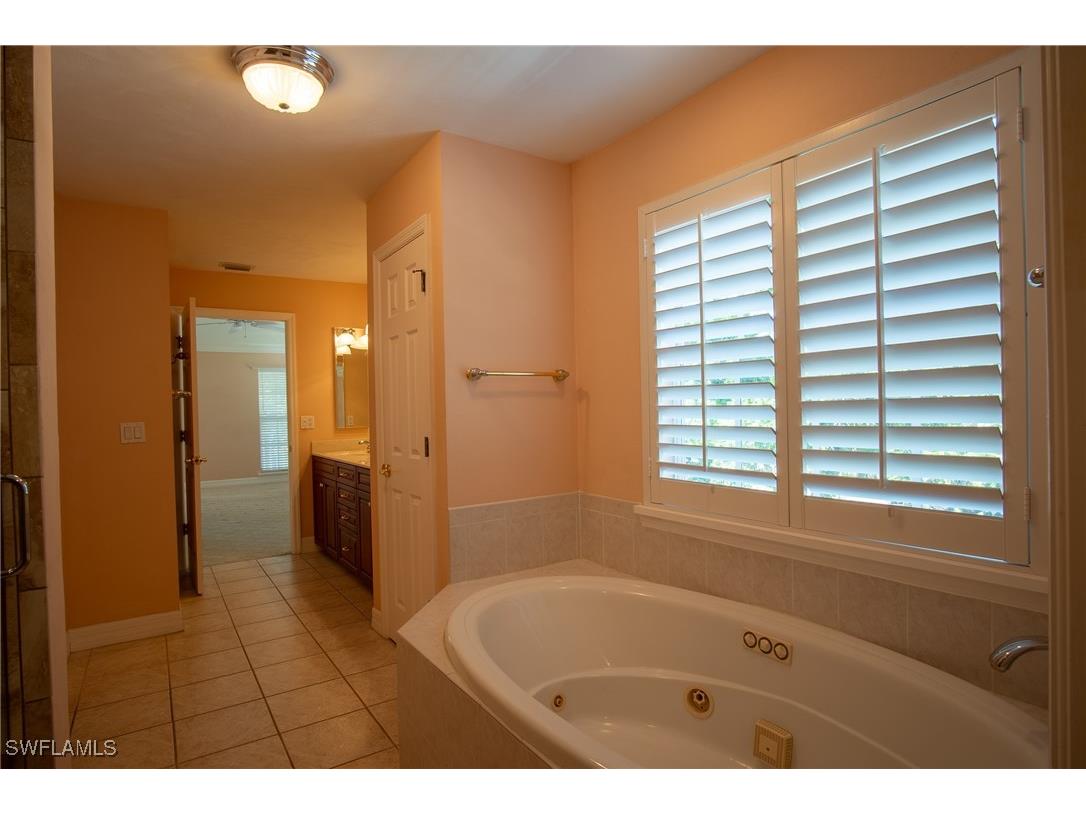 3751 Mckinley Avenue Fort Myers FL 33901 224069660 image22
