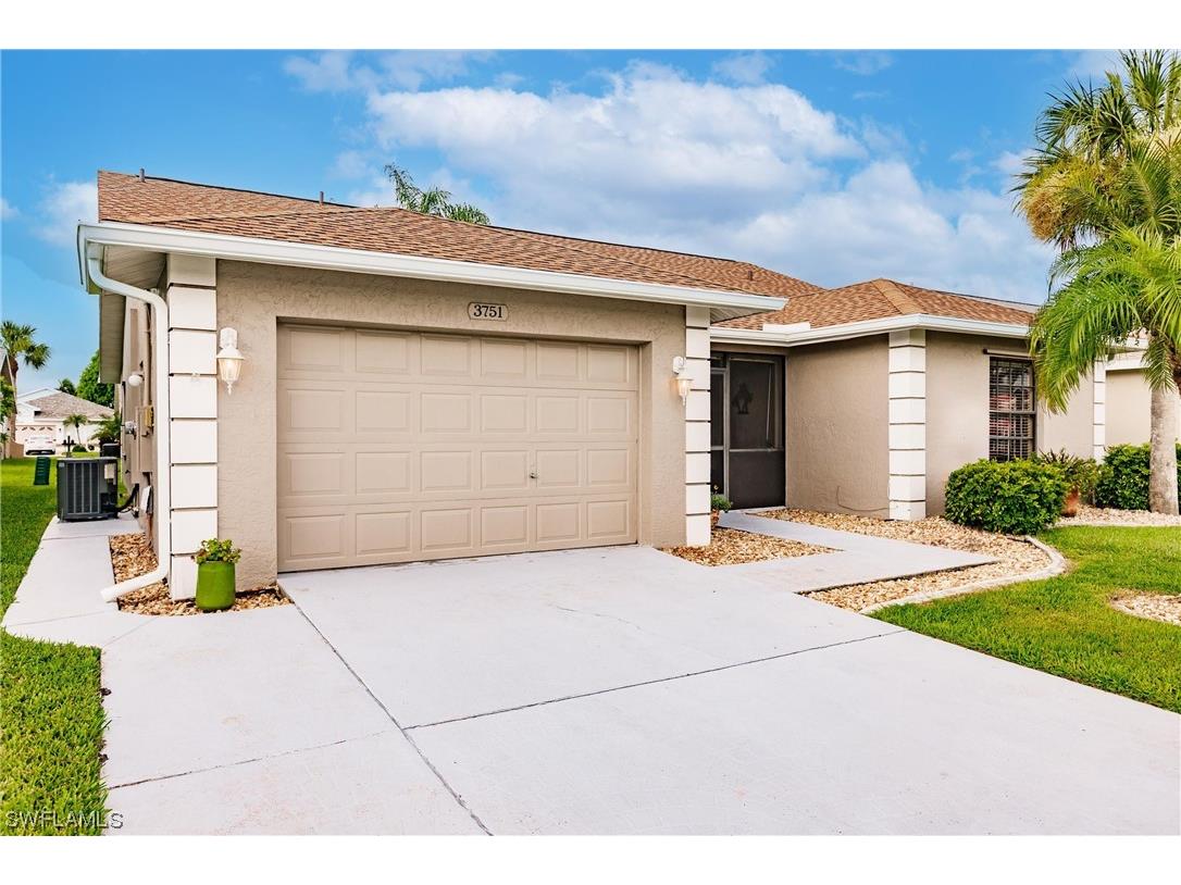 3751 Sabal Springs Boulevard North Fort Myers FL 33917 223054483 image1