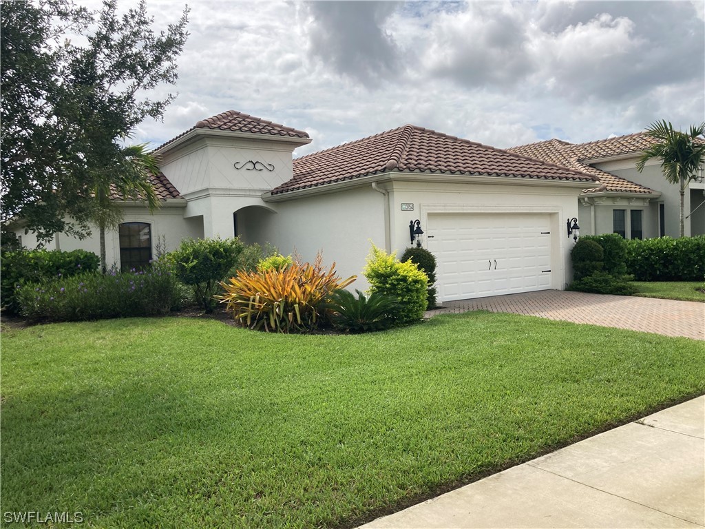 3754 Canopy Circle Naples FL 34120 223038695 image1