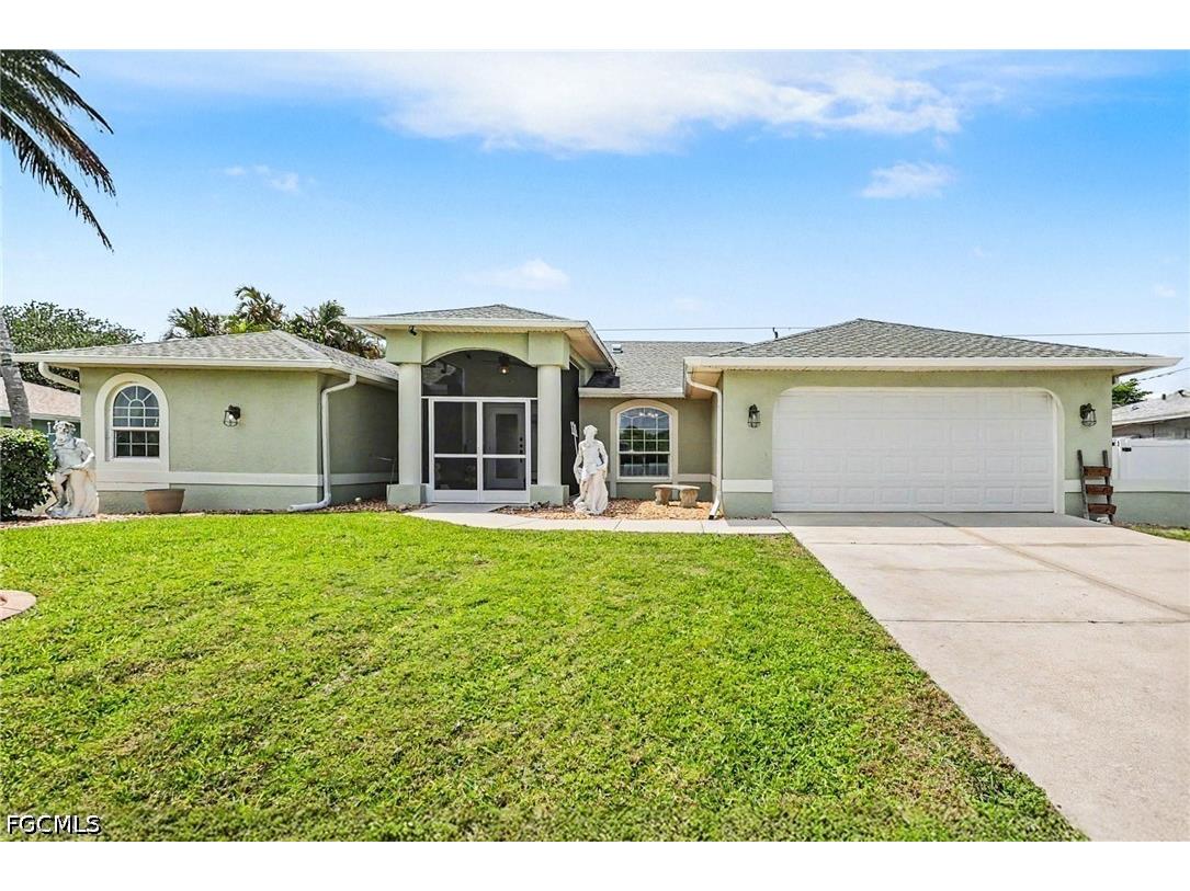 3754 SE 3rd Avenue Cape Coral FL 33904 2026017569 image1
