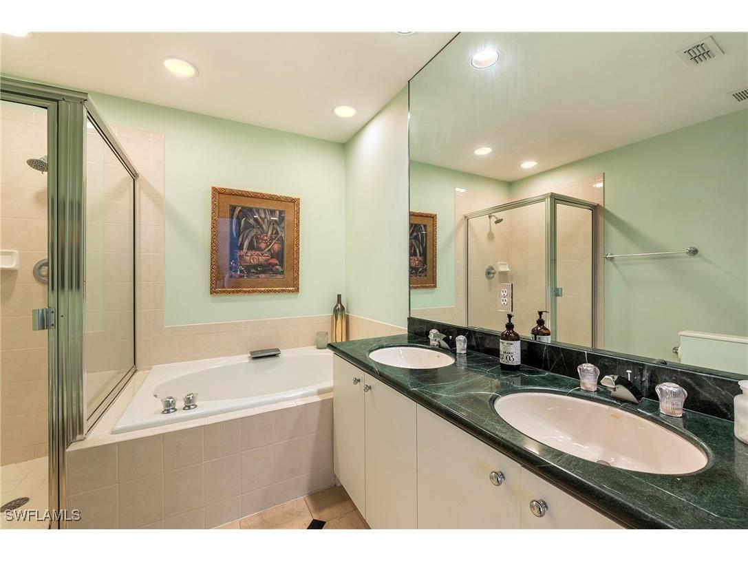 3755 Fieldstone Boulevard #1208 Naples FL 34109 225077937 image17