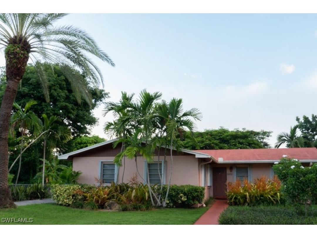 3755 Oak Avenue Miami FL 33133 223023824 image1