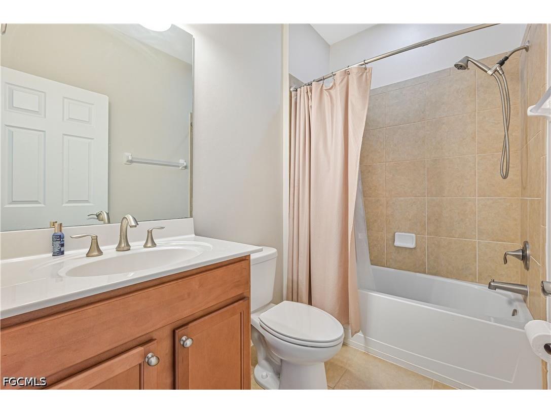 3755 Tilbor Circle Fort Myers FL 33916 2026024815 image16