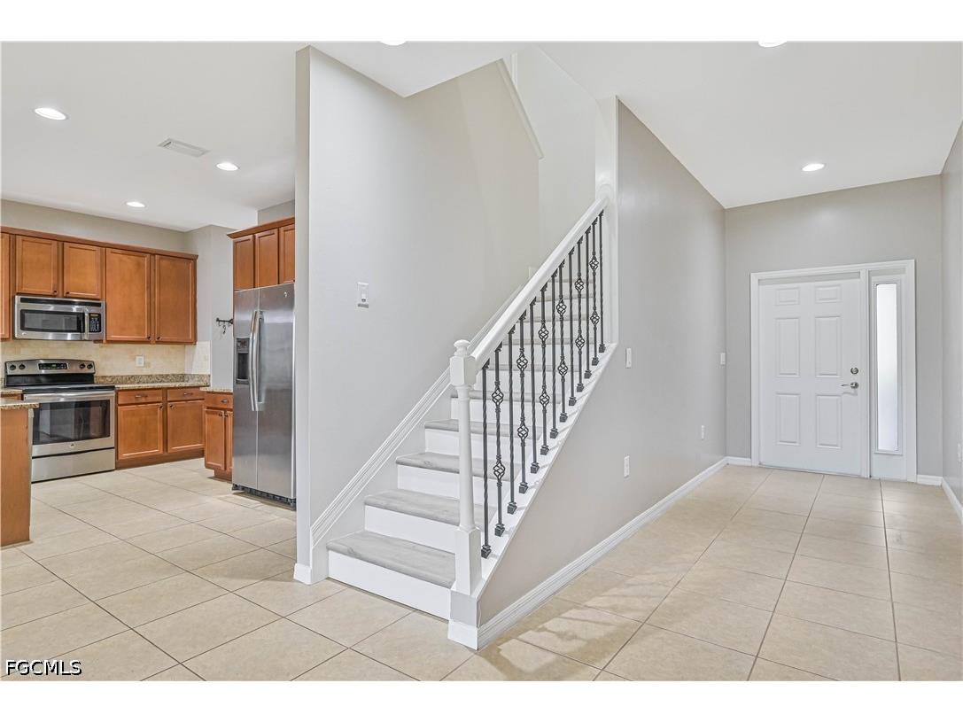 3755 Tilbor Circle Fort Myers FL 33916 2026024815 image5