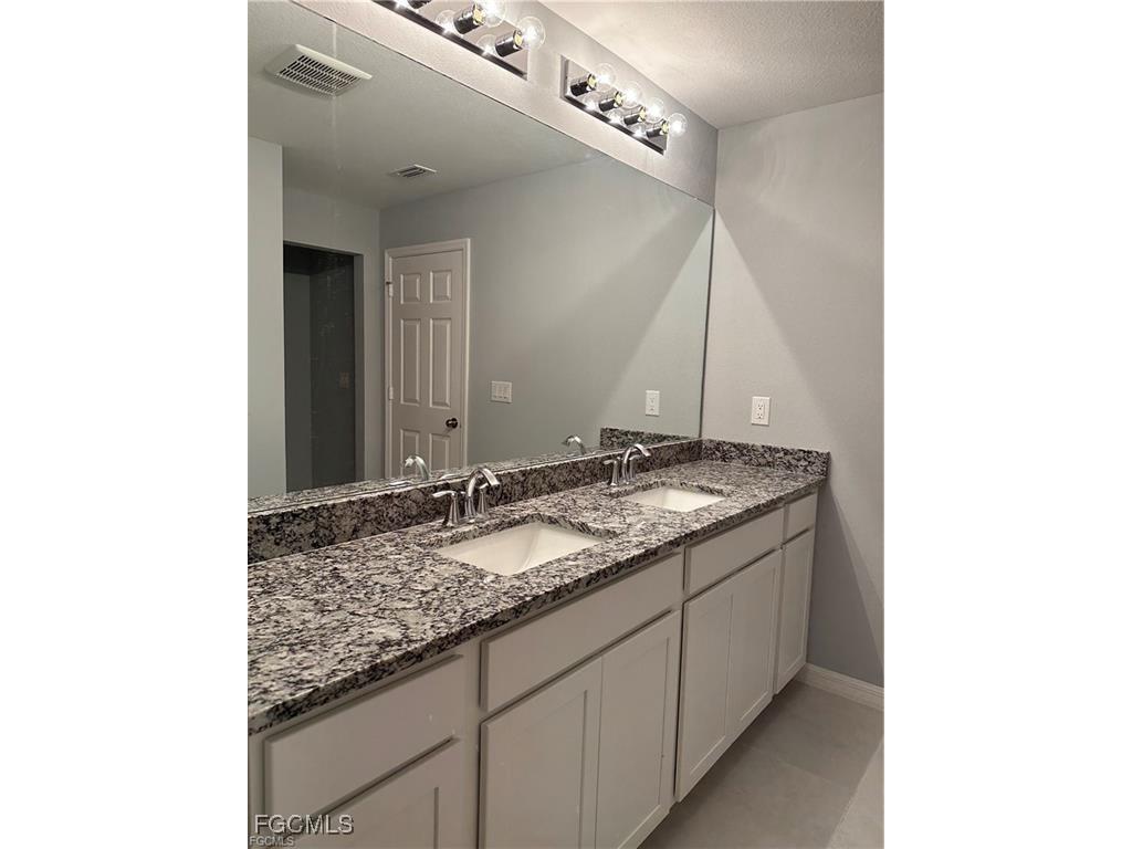 3756 NE 13th Place Cape Coral FL 33909 2025022218 image15