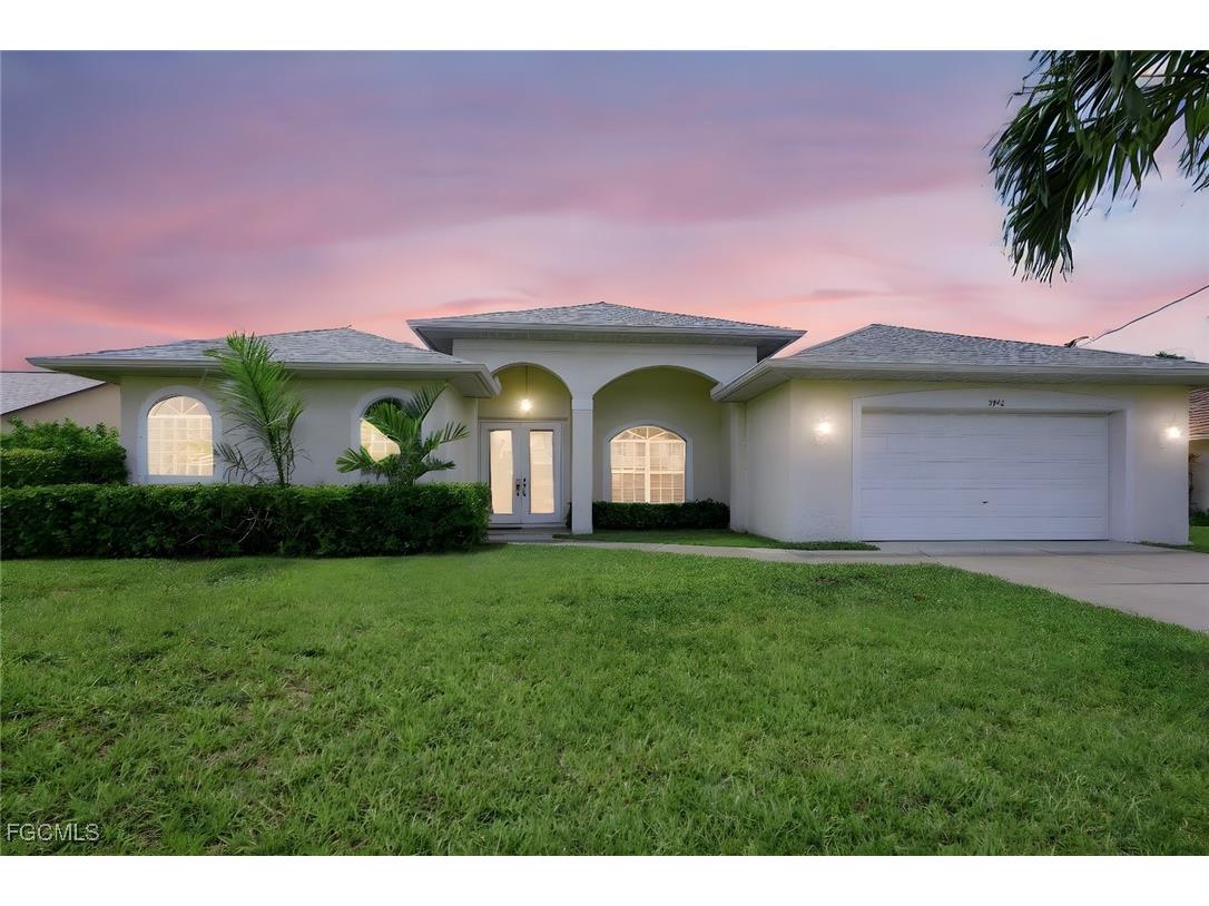 3756 SE 1st Avenue Cape Coral FL 33904 2025006175 image1
