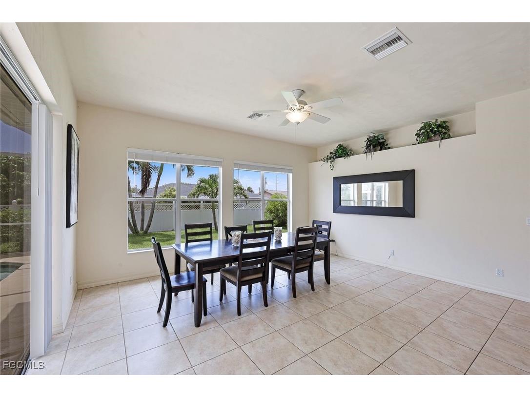 3756 SE 1st Avenue Cape Coral FL 33904 2025006175 image11