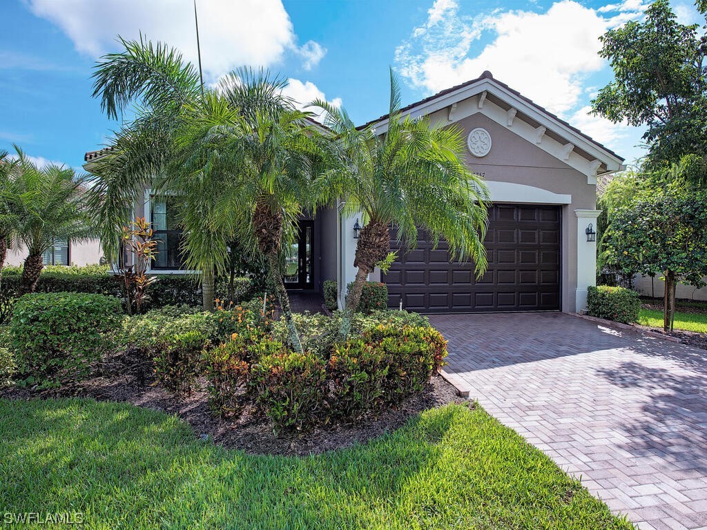 3757 Pleasant Springs Drive Naples FL 34119 223067772 image1