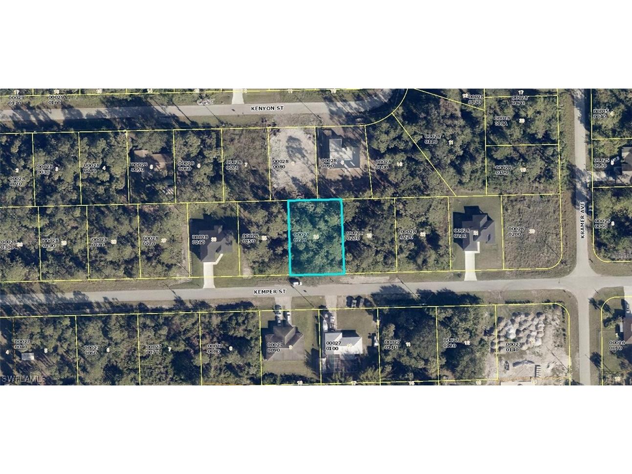 3758 Kemper Street Fort Myers FL 33905 223038885 image1
