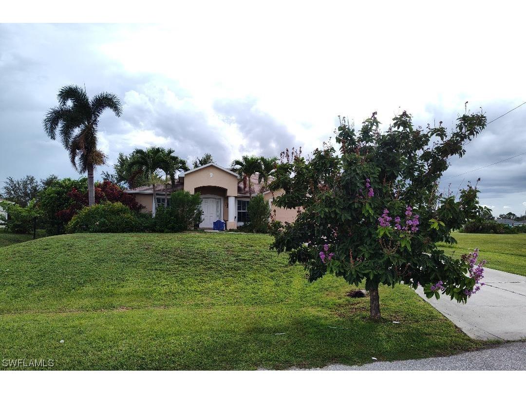 3758 NE 16th Place Cape Coral FL 33909 223054506 image1