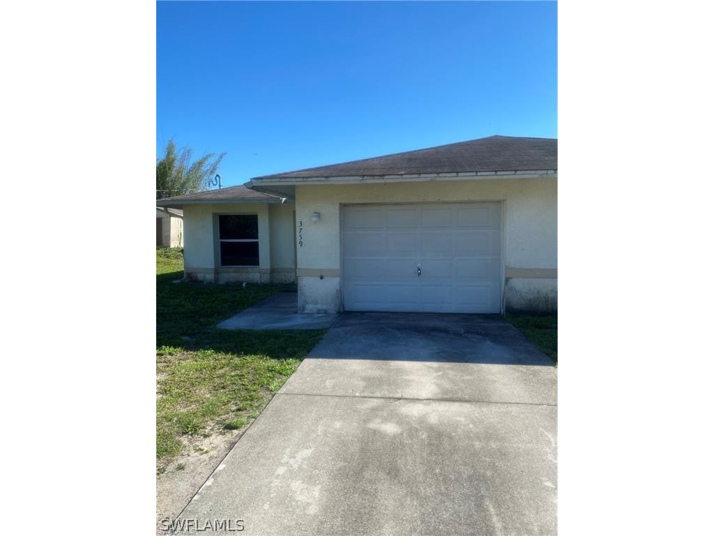 3759 Kemper Street Fort Myers FL 33905 224034317 image1