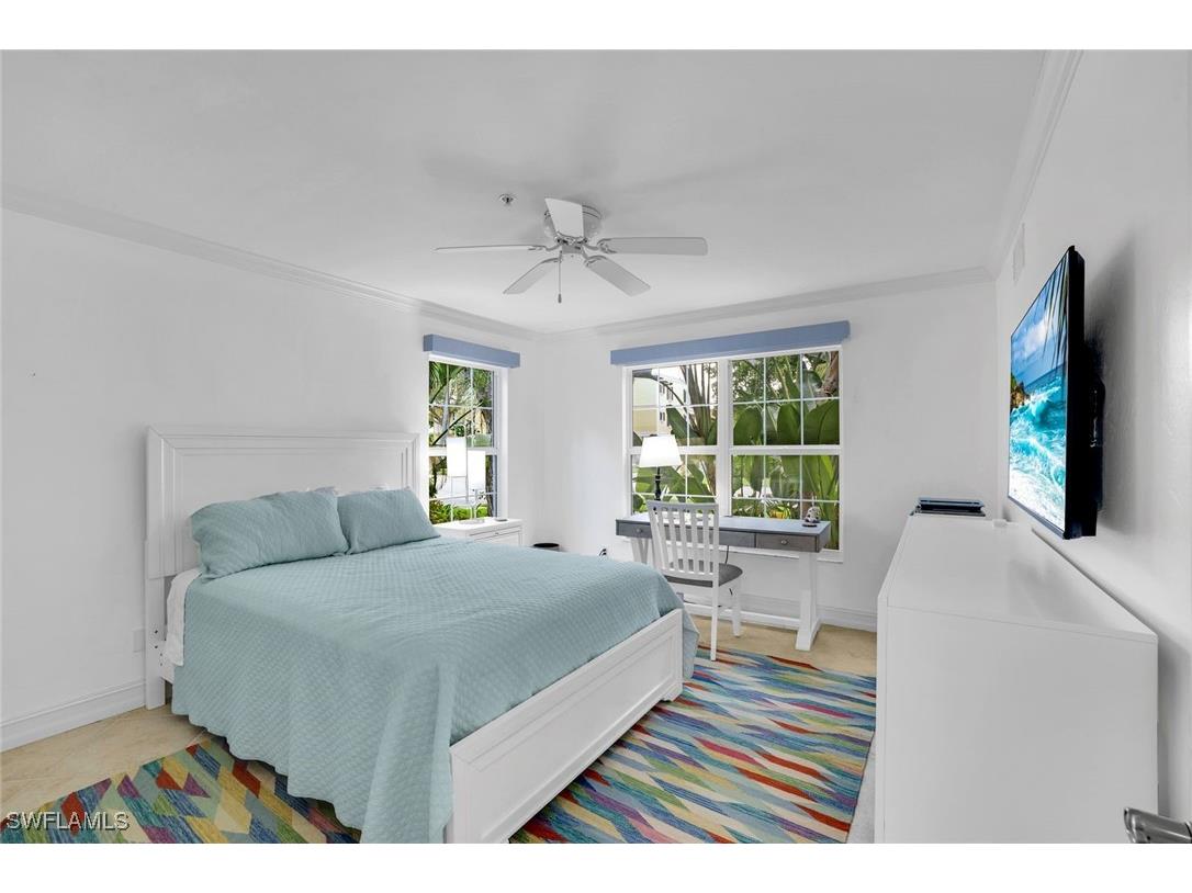 376 3rd Street S #102 Naples FL 34102 225066441 image14